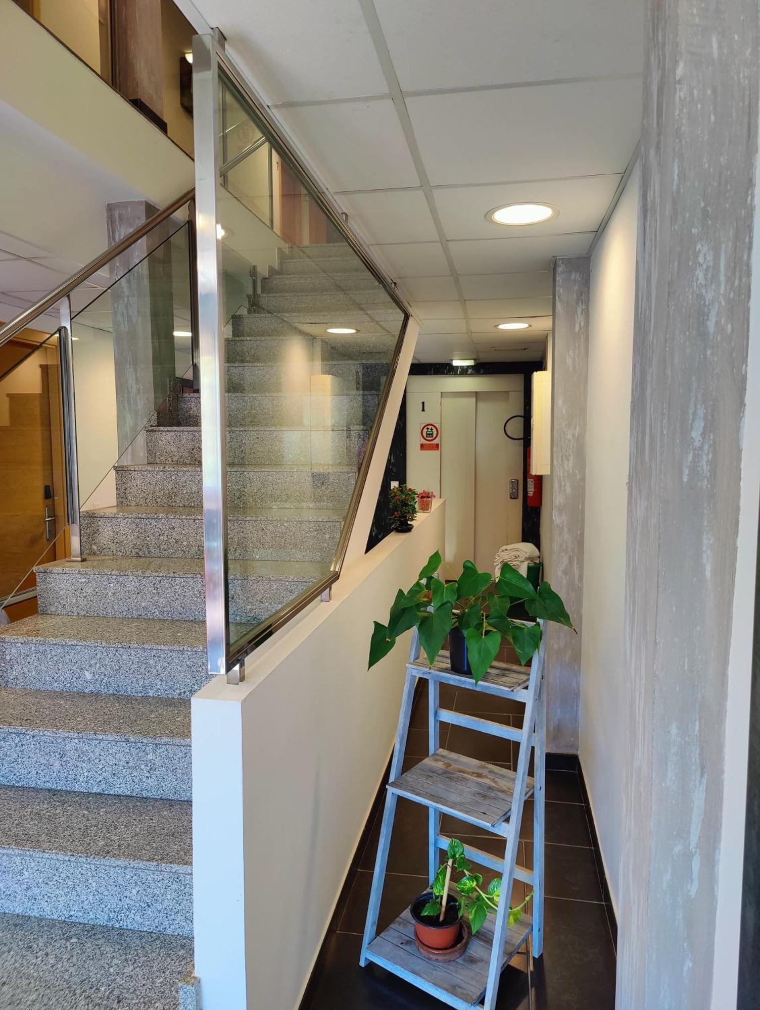 Hostal Manel Пинеда-де-Мар Экстерьер фото